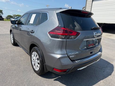 Used 2020 Nissan Rogue S FWD image 33