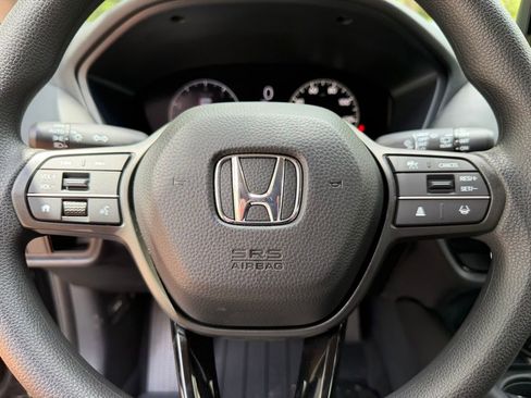 New 2026 Honda HR-V LX image 17