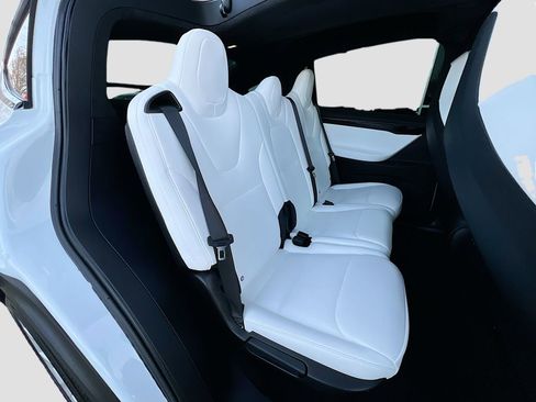 Used 2019 Tesla Model X Long Range image 25