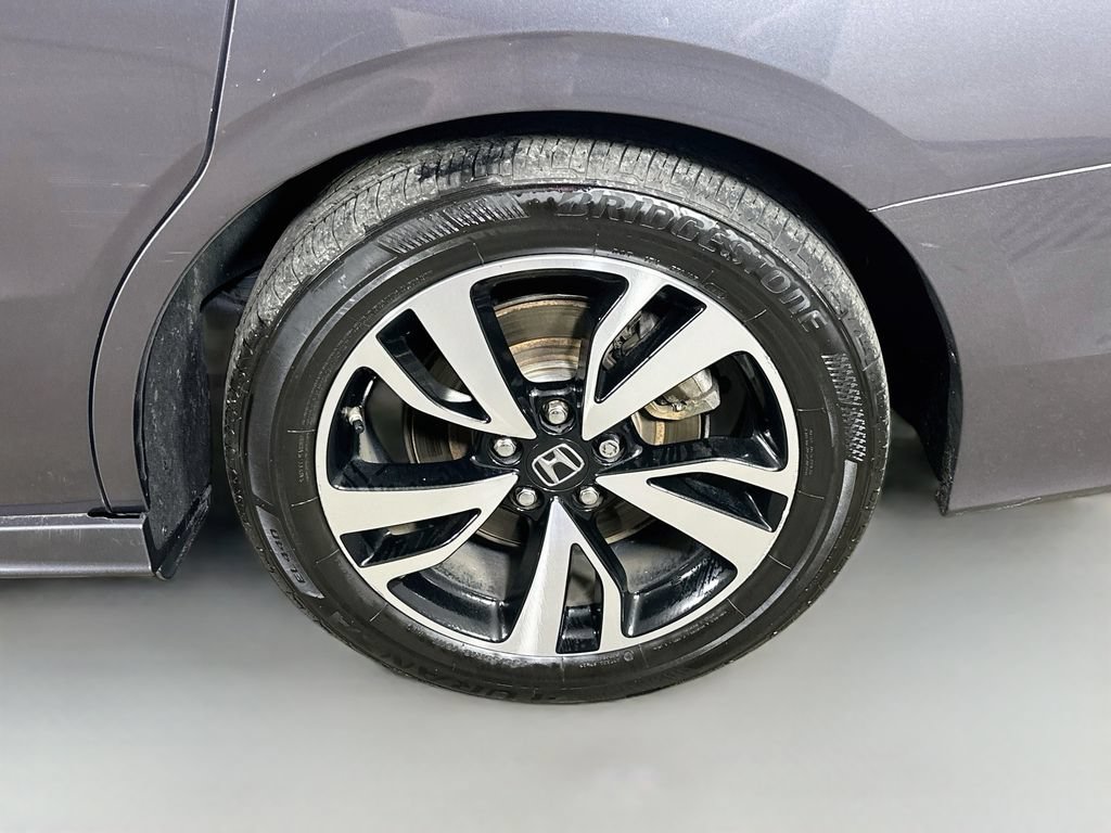 Used 2019 Honda Odyssey Elite image 8