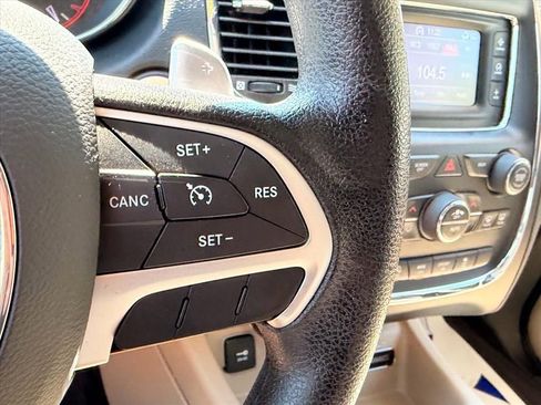 Used 2016 Dodge Durango SXT AWD/4WD image 18