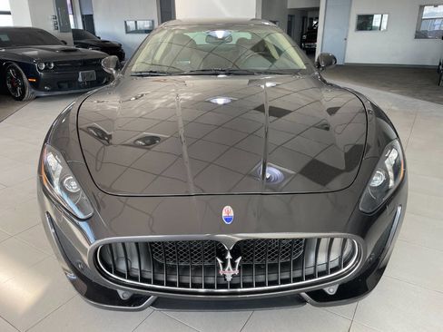 Used 2016 Maserati GranTurismo Sport image 2