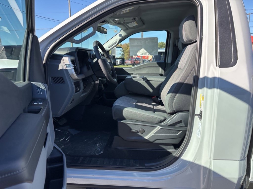 New 2026 Ford F250 XLT w/ 360-Degree Camera Package AWD/4WD image 10