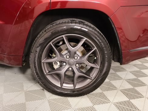 Used 2020 Jeep Grand Cherokee Limited X RWD image 20