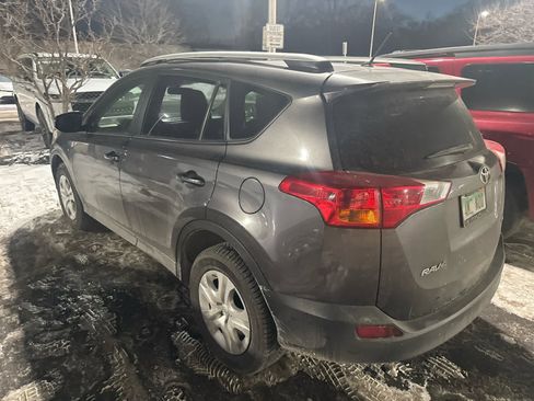 Used 2015 Toyota RAV4 LE image 4