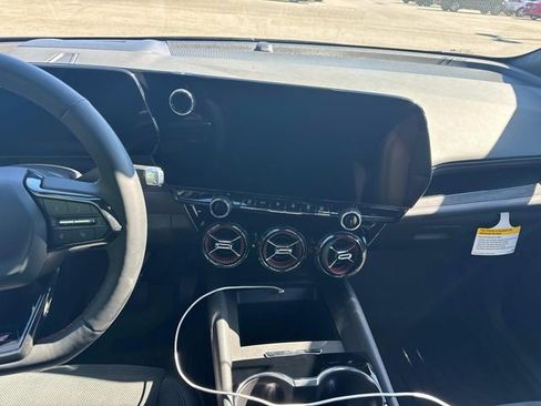 New 2026 Chevrolet Blazer EV RS image 21