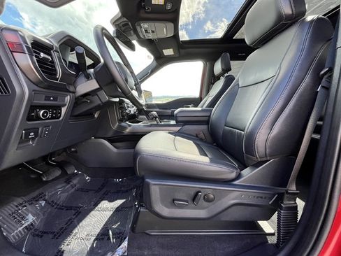 Used 2025 Ford F150 Lariat AWD/4WD image 17