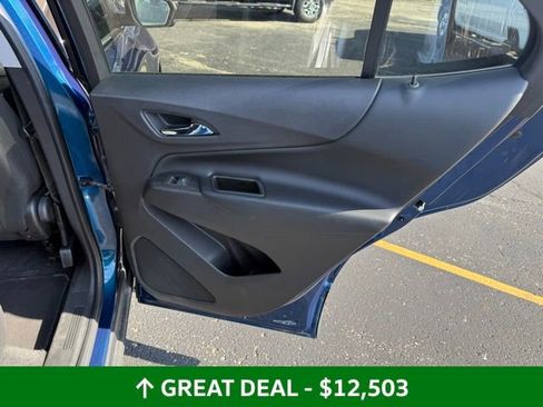 Used 2020 Chevrolet Equinox LT w/ Driver Convenience Package FWD image 21