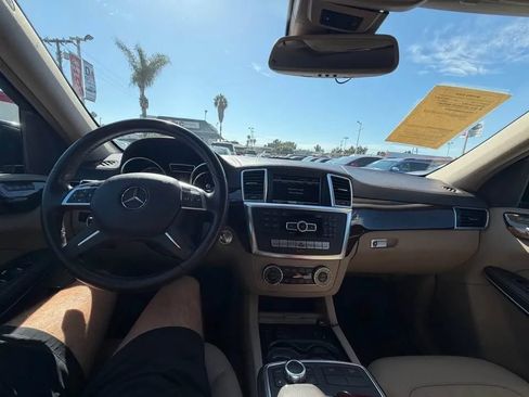 Used 2014 Mercedes-Benz GL 450 4MATIC image 6