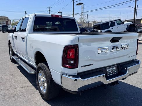 Used 2025 RAM 2500 Big Horn AWD/4WD image 5