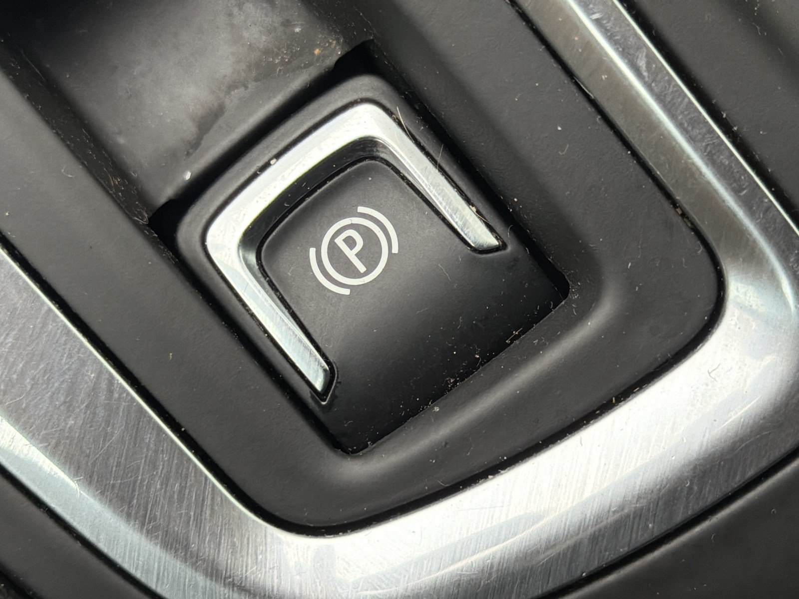 Used 2022 Chevrolet Equinox LT FWD image 26