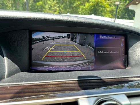 Used 2017 Lexus LS 460 image 37