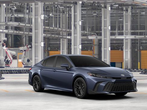 New 2026 Toyota Camry SE AWD/4WD image 15