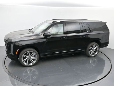 New 2026 Cadillac Escalade ESV Platinum Sport image 24