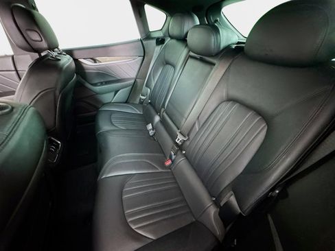 Used 2022 Maserati Levante Modena image 23