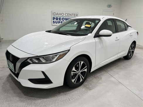 Used 2022 Nissan Sentra SV image 4