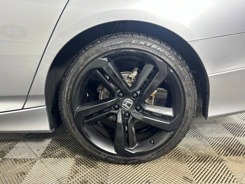 Used 2021 Honda Accord Sport image 19