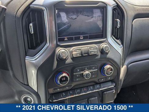 Used 2021 Chevrolet Silverado 1500 LT Trail Boss w/ Convenience Package II AWD/4WD image 17