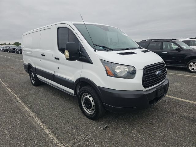 Used 2018 Ford Transit 150 130 Low Roof RWD image 1