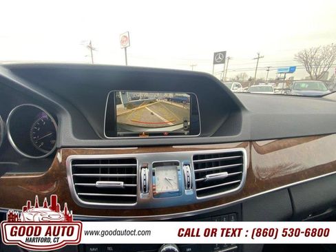 Used 2016 Mercedes-Benz E 350 4MATIC Sedan image 15
