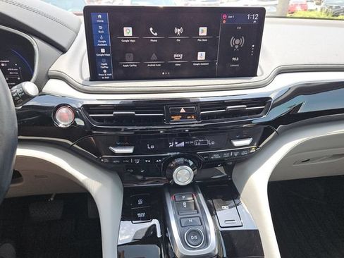 Certified 2025 Acura MDX FWD w/ Technology Package image 8