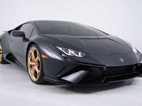 Used 2023 Lamborghini Huracan Tecnica RWD image 16