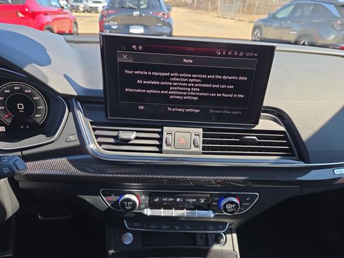 Used 2023 Audi SQ5 Prestige w/ Prestige Package AWD/4WD image 13