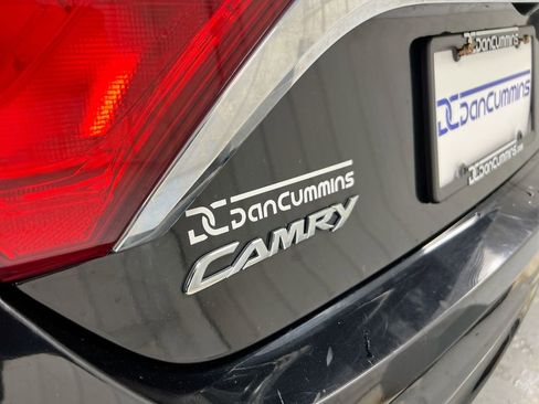 Used 2016 Toyota Camry LE image 25