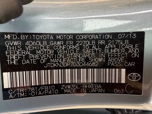 Used 2013 Toyota Prius Plug-In Hybrid image 62