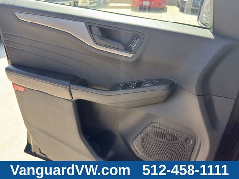 Used 2025 Ford Escape Active AWD/4WD image 20