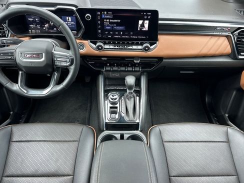 Used 2024 GMC Canyon AT4 w/ AT4 Premium Package image 14