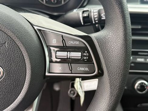 Used 2020 Kia Optima LX FWD image 18