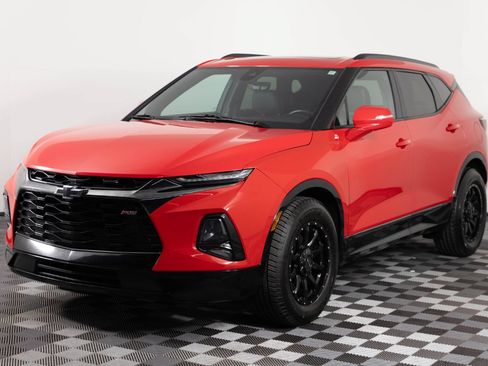 Used 2020 Chevrolet Blazer RS AWD/4WD image 2