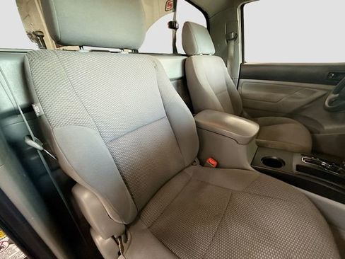 Used 2011 Toyota Tacoma 4x4 Regular Cab image 21