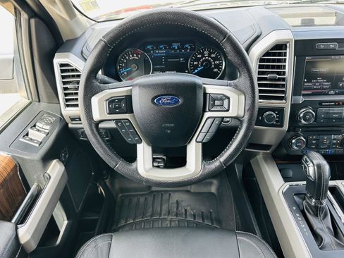 Used 2015 Ford F150 Lariat AWD/4WD image 12