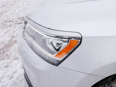 Used 2017 Volkswagen Passat 1.8T SE image 16