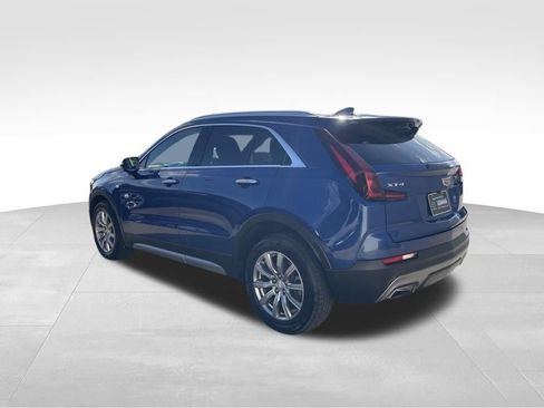 Used 2023 Cadillac XT4 Premium Luxury FWD image 7