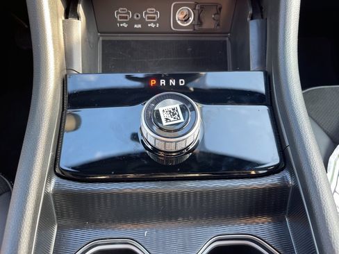 New 2025 Jeep Grand Cherokee Altitude image 10