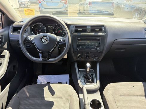 Used 2015 Volkswagen Jetta S w/ Welcome Package FWD image 10