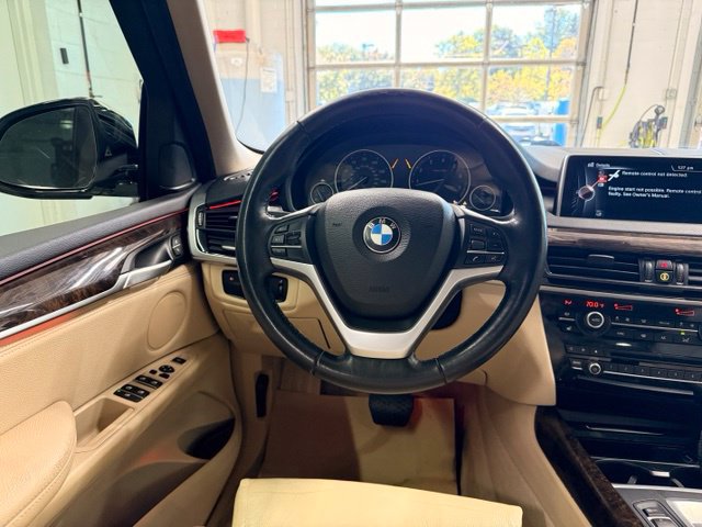 Used 2015 BMW X5 xDrive50i AWD/4WD image 18