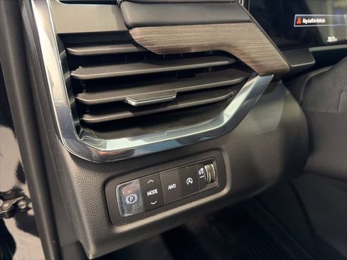 Used 2025 GMC Acadia Denali w/ LPO, Cargo Package image 23