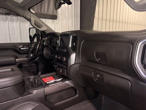 Used 2021 Chevrolet Silverado 2500 LTZ w/ LTZ Convenience Package AWD/4WD image 17