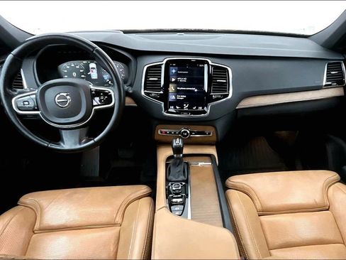 Used 2017 Volvo XC90 T6 Inscription w/ Vision Package image 20