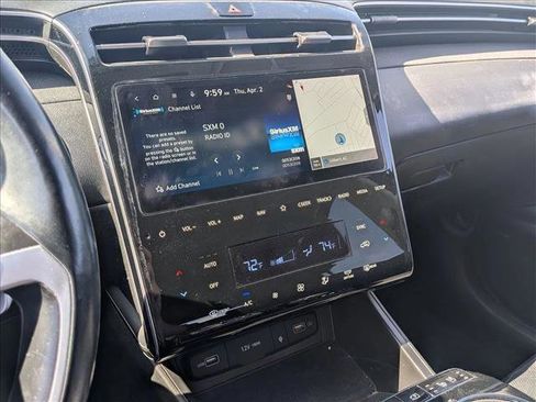 Used 2023 Hyundai Tucson Limited image 12