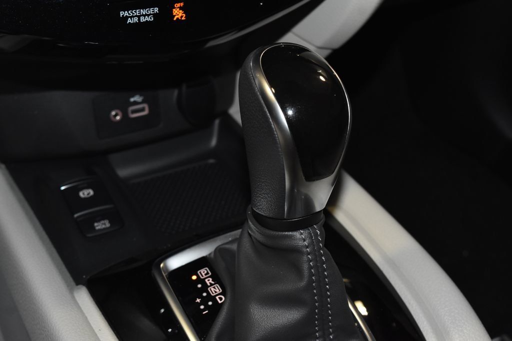 Certified 2022 Nissan Rogue Sport SL AWD/4WD image 13
