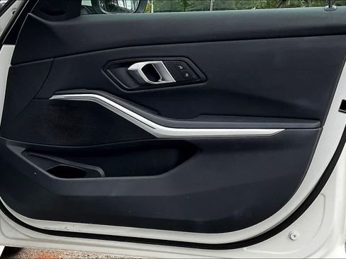 Used 2025 BMW 330i Sedan RWD image 28