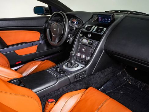 Used 2007 Aston Martin V8 Vantage Coupe RWD image 17