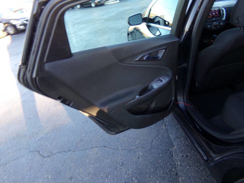 Used 2021 Chevrolet Malibu LT image 20