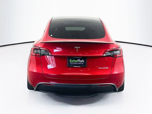 Used 2023 Tesla Model Y Performance AWD/4WD image 7