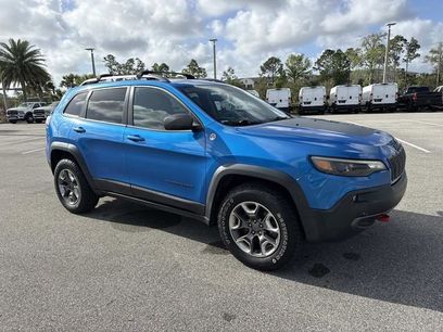 Used 2019 Jeep Cherokee Trailhawk w/ Cold Weather Group